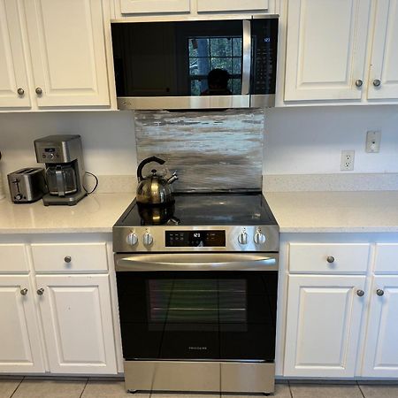 Waterfront Newly Renovated And Decorated 3Brs Home ميلتون المظهر الخارجي الصورة